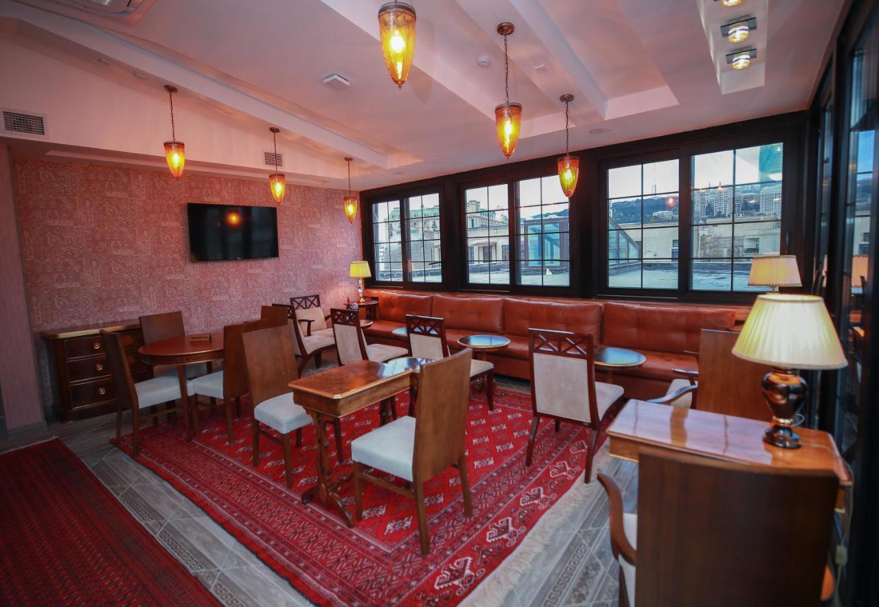 West Inn Hotel & Restaurant Nz Μπακού Εξωτερικό φωτογραφία