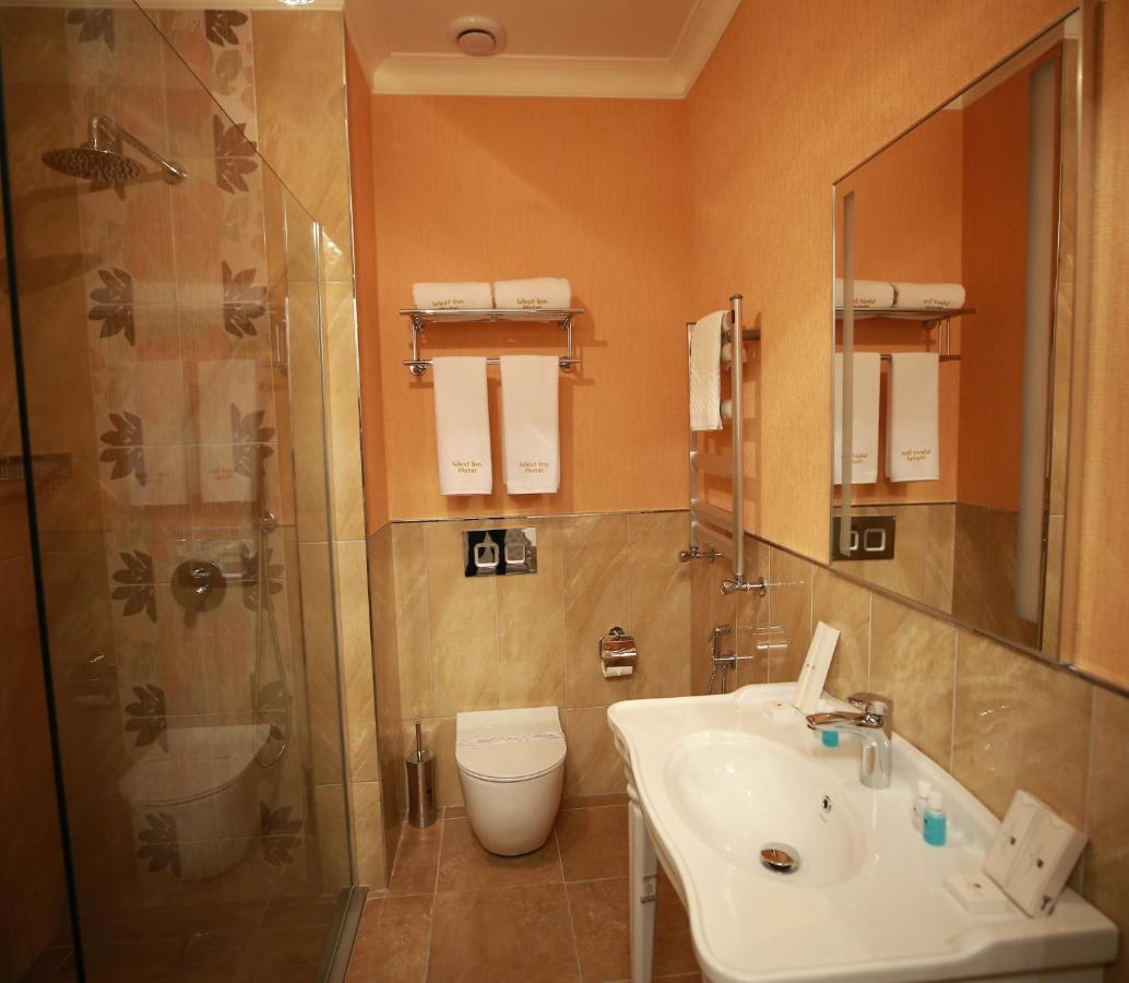 West Inn Hotel & Restaurant Nz Μπακού Εξωτερικό φωτογραφία