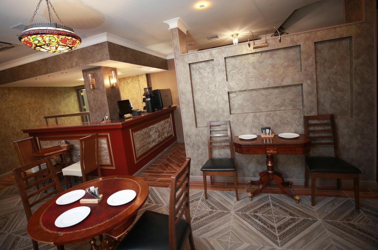 West Inn Hotel & Restaurant Nz Μπακού Εξωτερικό φωτογραφία