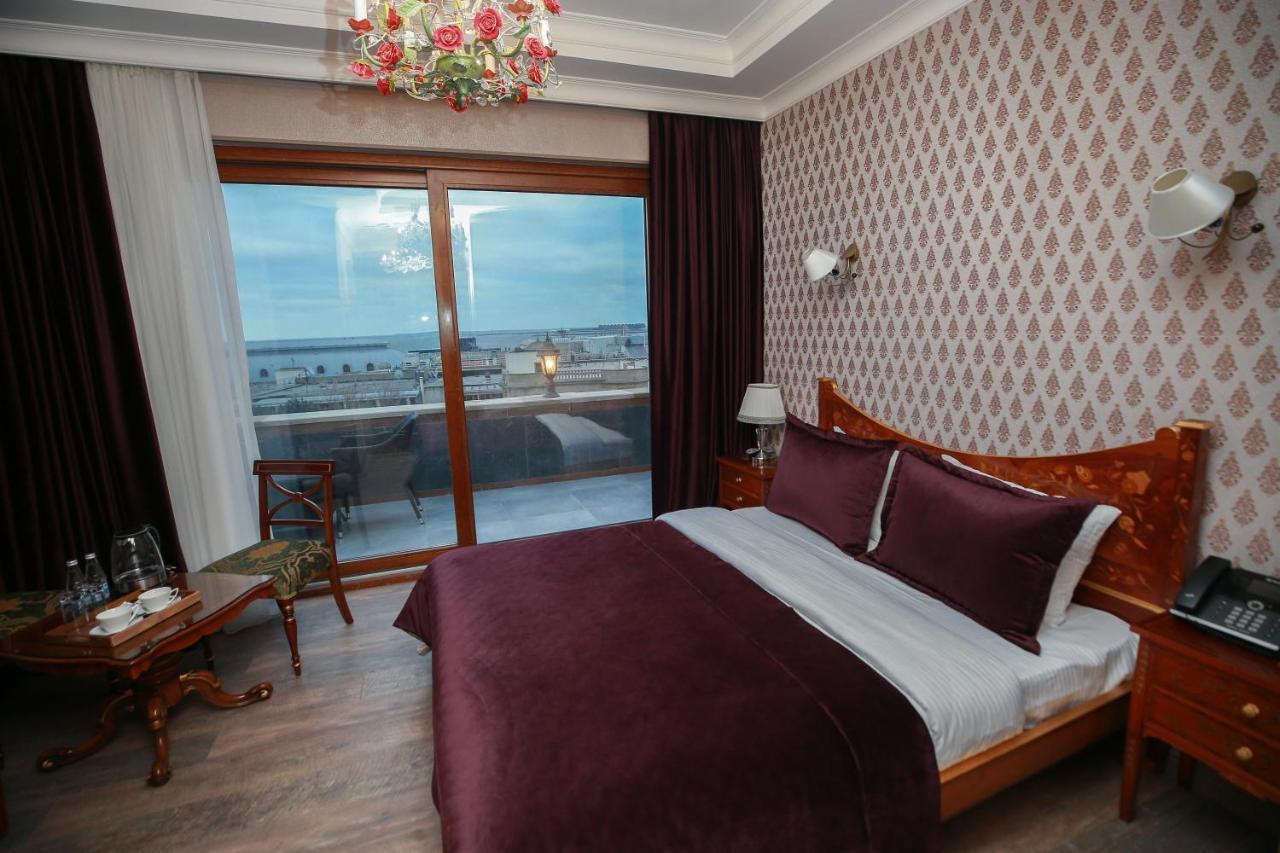 West Inn Hotel & Restaurant Nz Μπακού Εξωτερικό φωτογραφία