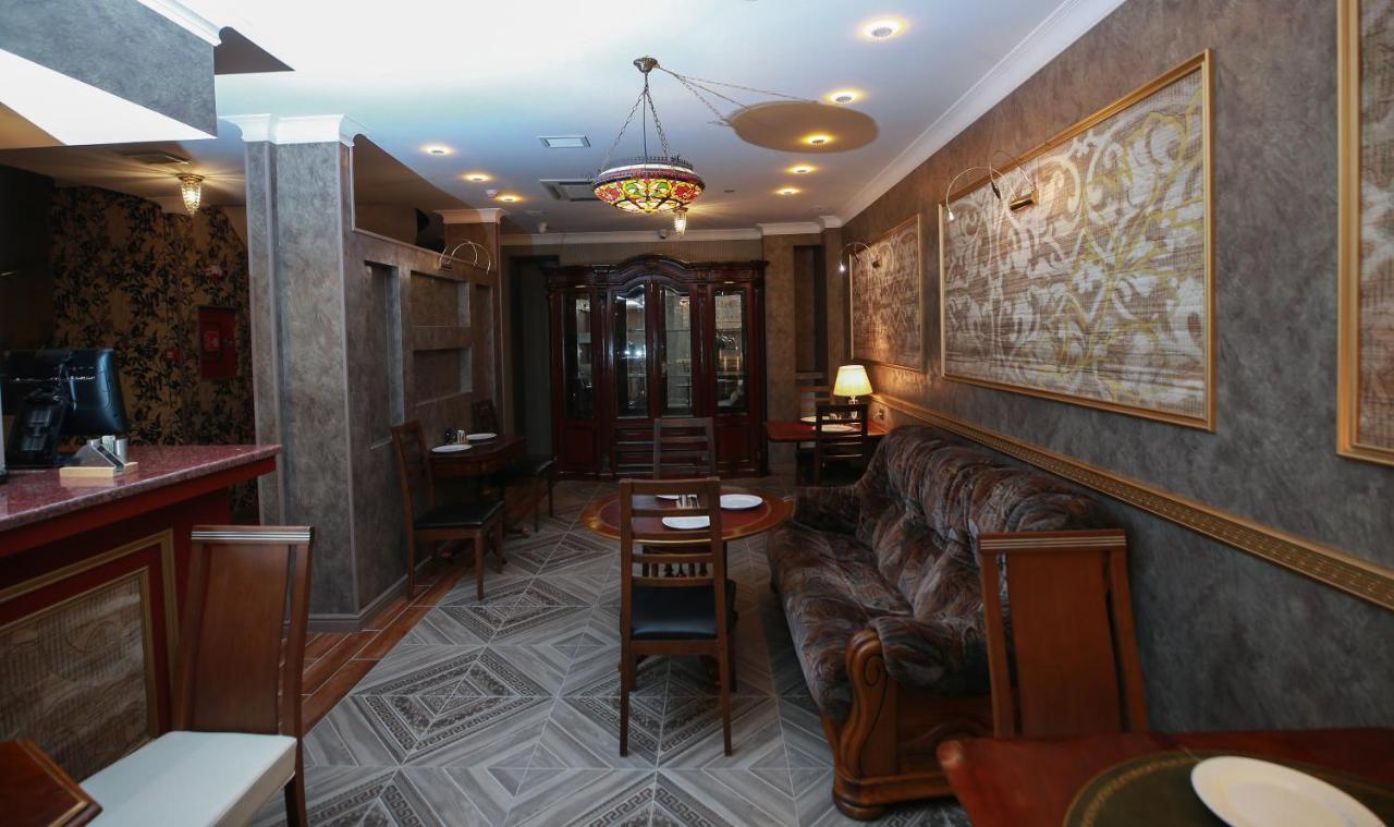 West Inn Hotel & Restaurant Nz Μπακού Εξωτερικό φωτογραφία
