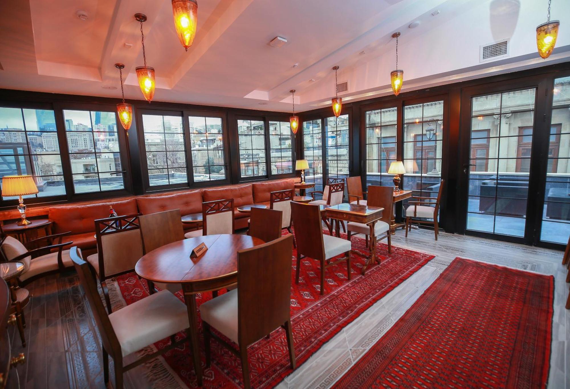 West Inn Hotel & Restaurant Nz Μπακού Εξωτερικό φωτογραφία