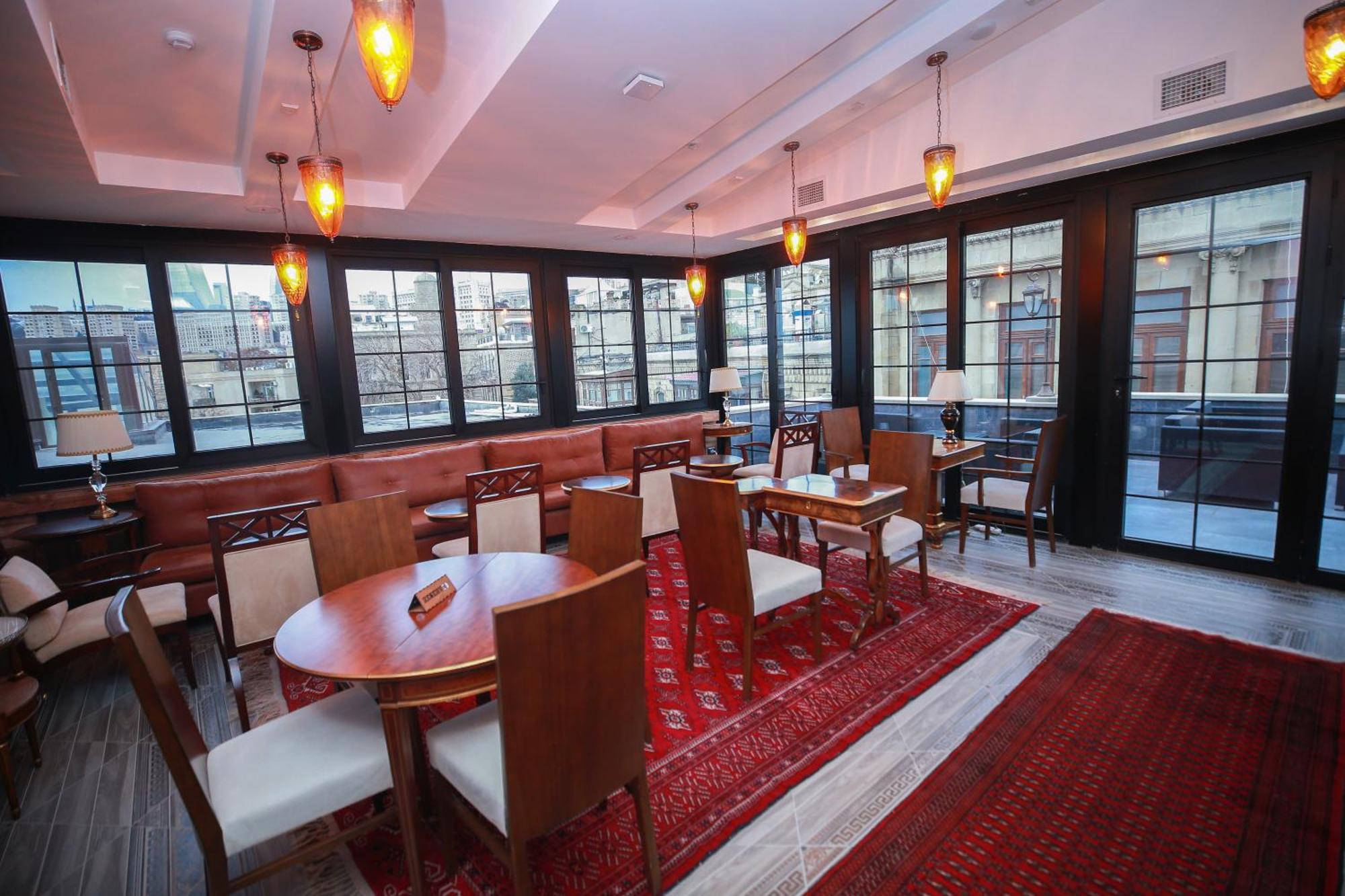 West Inn Hotel & Restaurant Nz Μπακού Εξωτερικό φωτογραφία